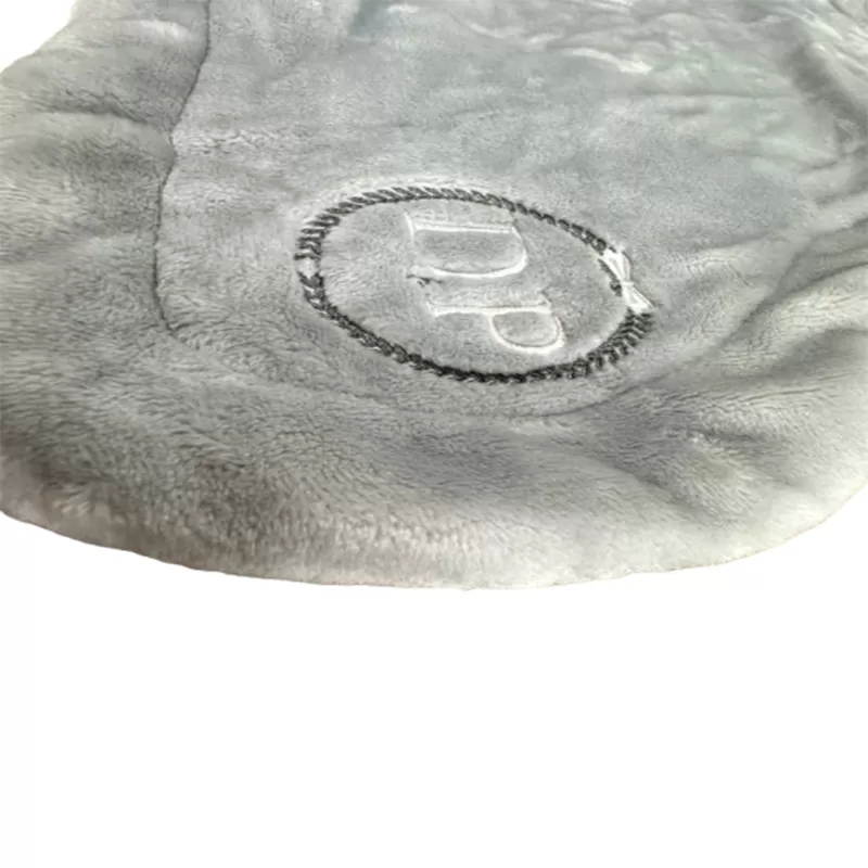 customized pet clothing